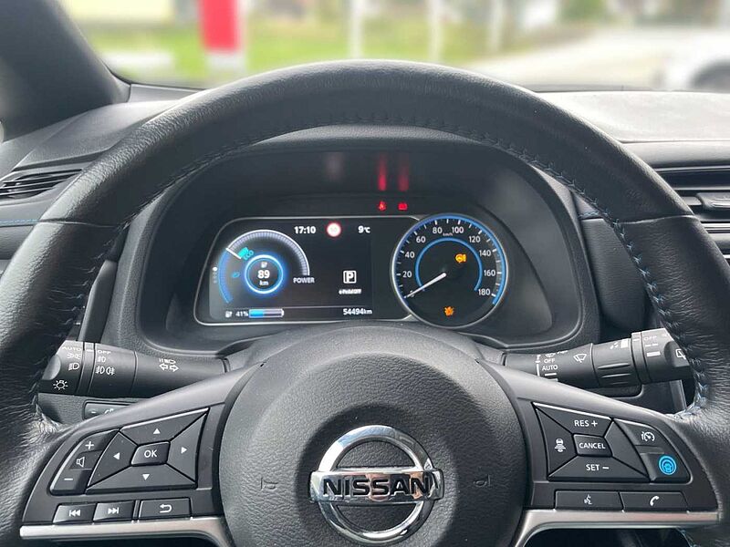 Nissan Leaf 40kWh N-Connecta, AVM 360°, LED, Navi, SHZ