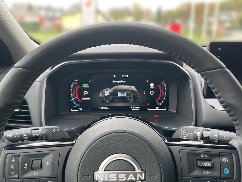 Nissan Qashqai 1.5 VC-T N-Connecta e-Power, HUD, 360°